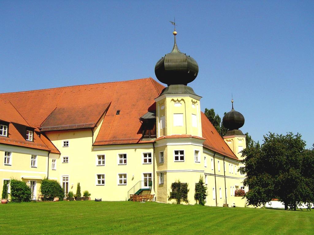 Apartment Klosterhof St. Salvator Bad Griesbach (Bavaria)